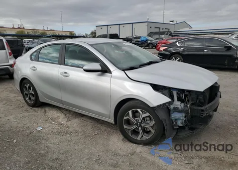 2021 Kia Forte Fe from USA, damaged, VIN 3KPF24AD7ME307675